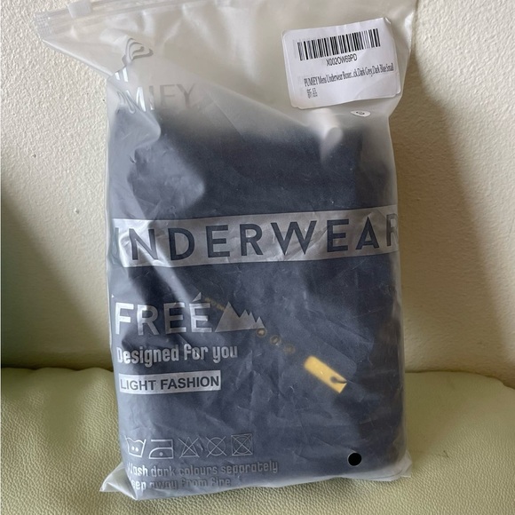 Classic Black Women's Pants - Picture 9 of 10